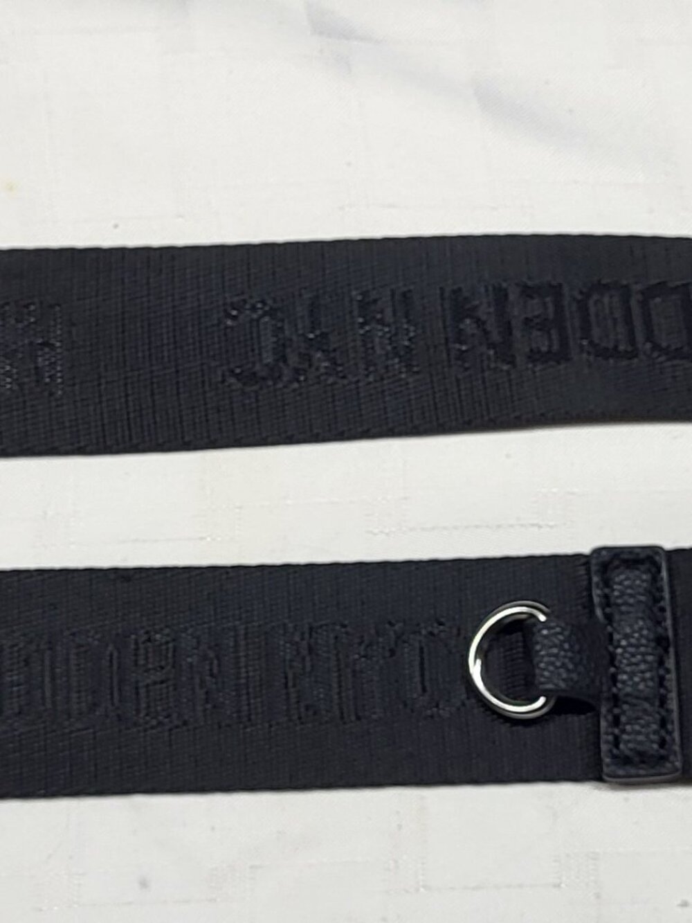 MADDEN NYC Adjustable Luggage Strap, Like New